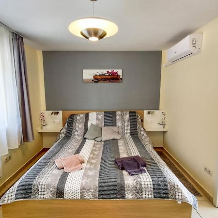 Fuegefa Apartman Balatonalmádi Eksteriør billede