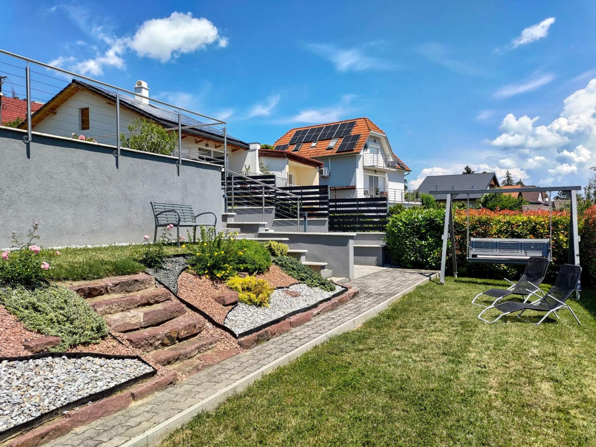 Fuegefa Apartman Balatonalmádi Eksteriør billede